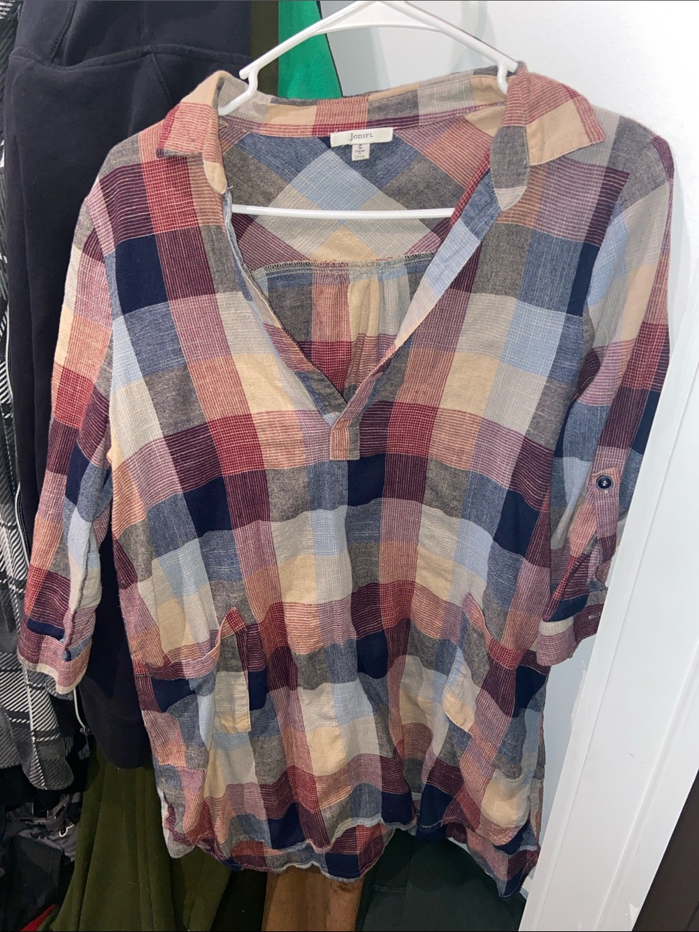 JODIFL Multicolor Plaid Button-Tab Sleeve Tunic